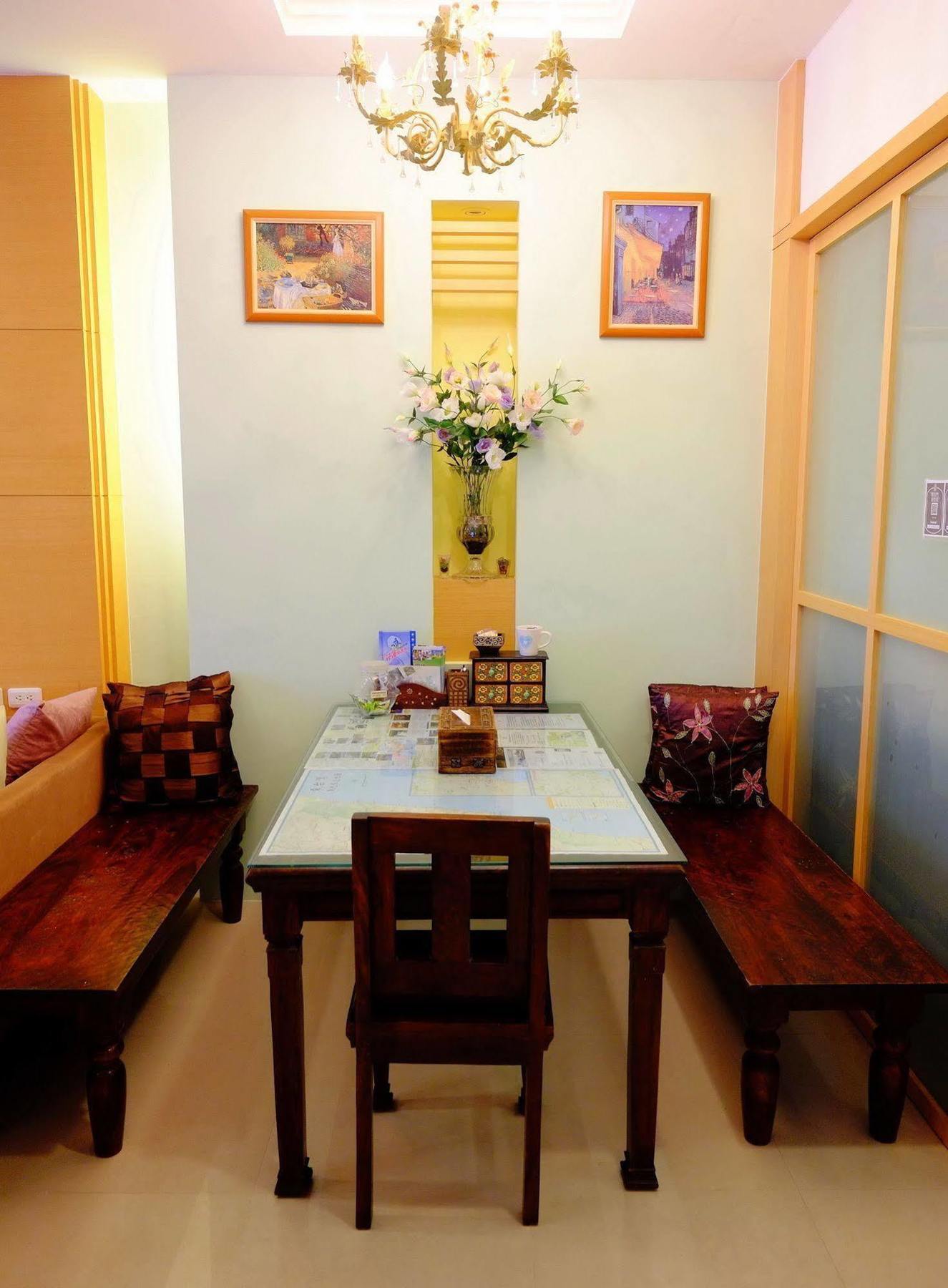 Spring Garden Homestay Хуалиен Сити Екстериор снимка